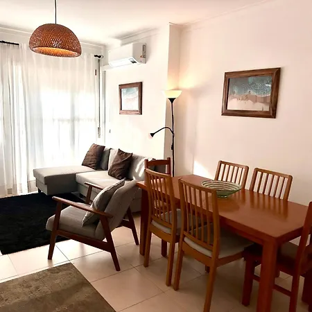 36 - Baleal Surf Village